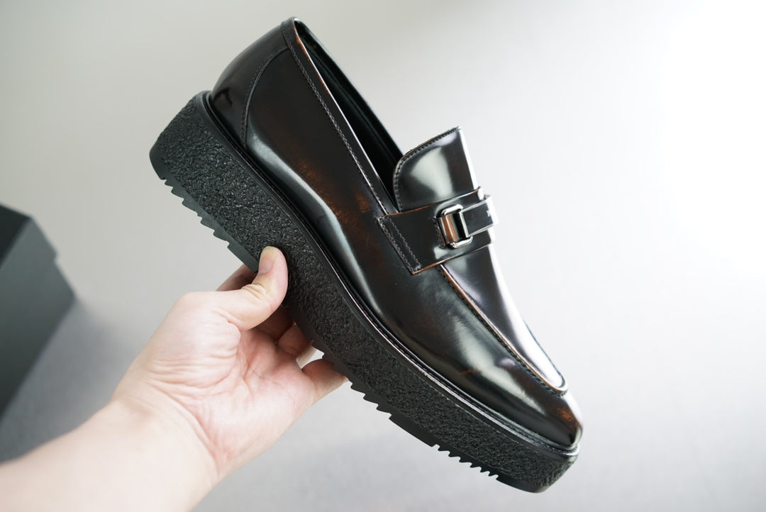 Sapato Prada