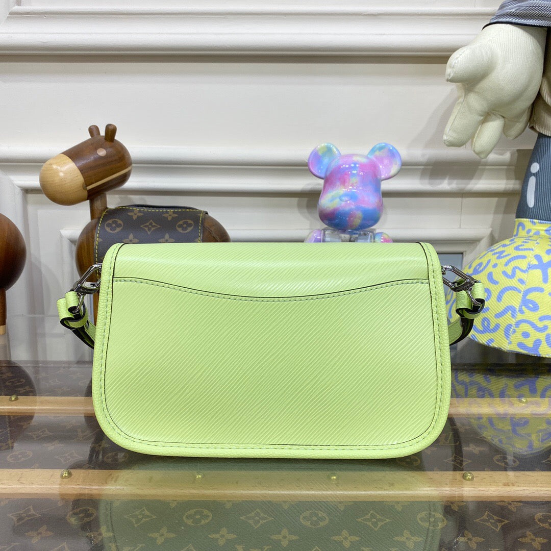 Bolsa Louis Vuitton Buci