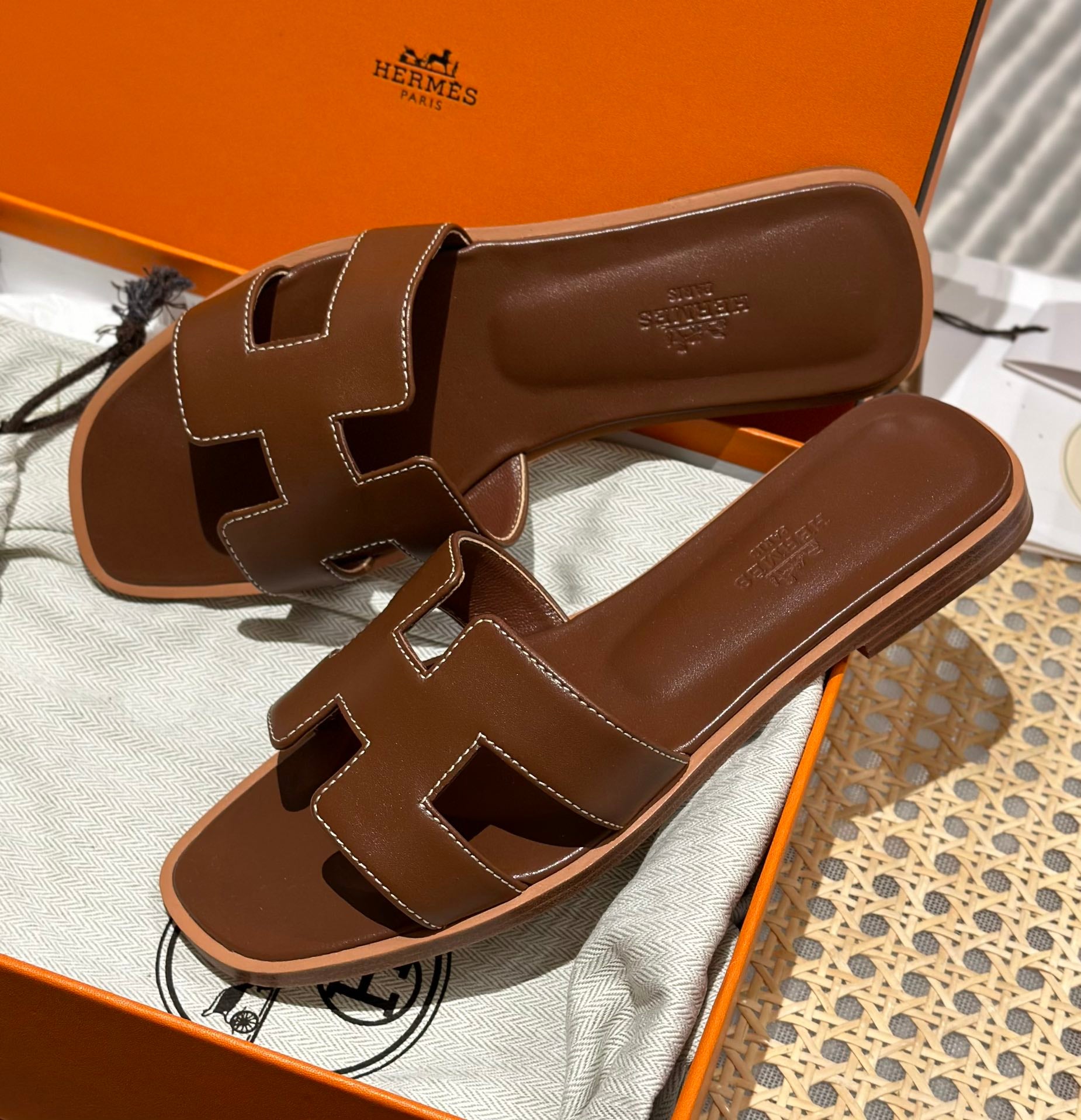 Sandália Hermès