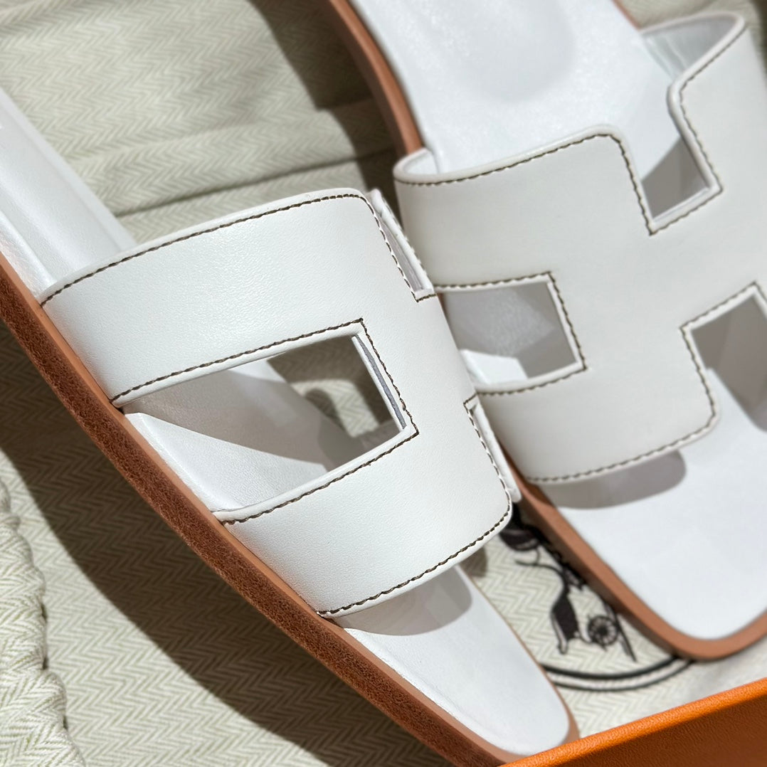 Sandália Hermès