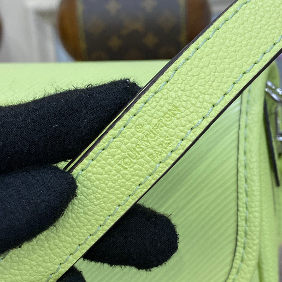 Bolsa Louis Vuitton Buci