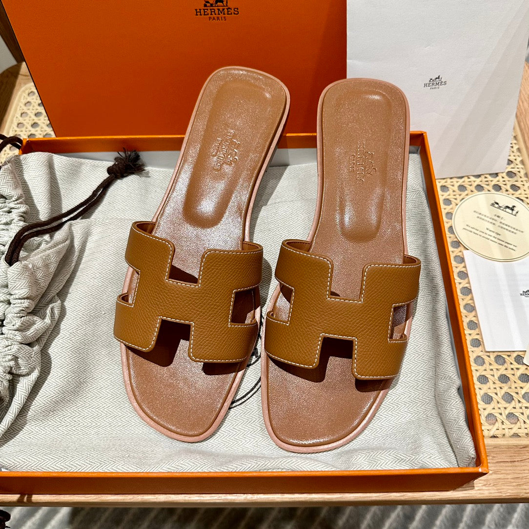 Sandália Hermès