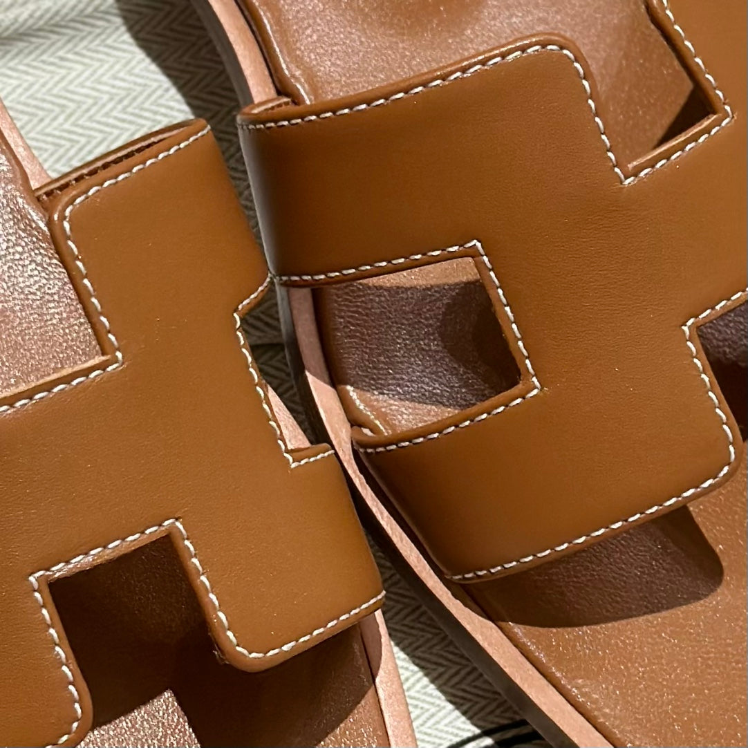 Sandália Hermès
