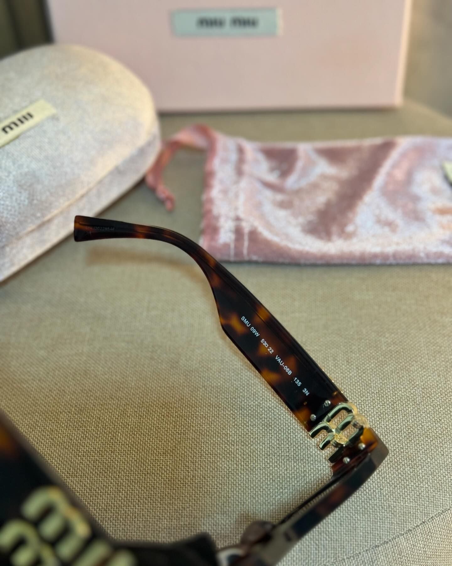 Óculos Miu Miu (Pronta Entrega)