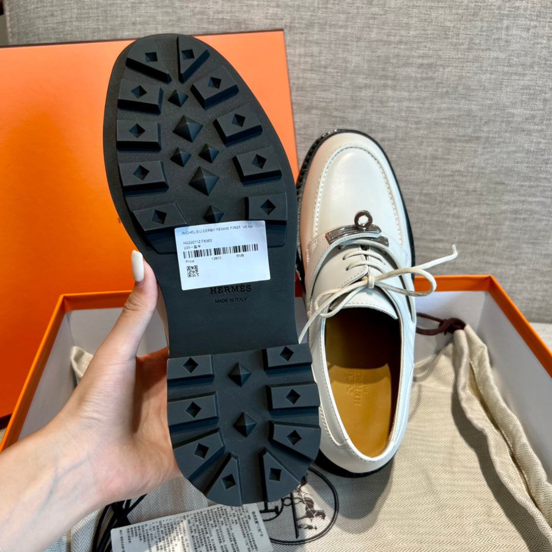 Sapato Hermès