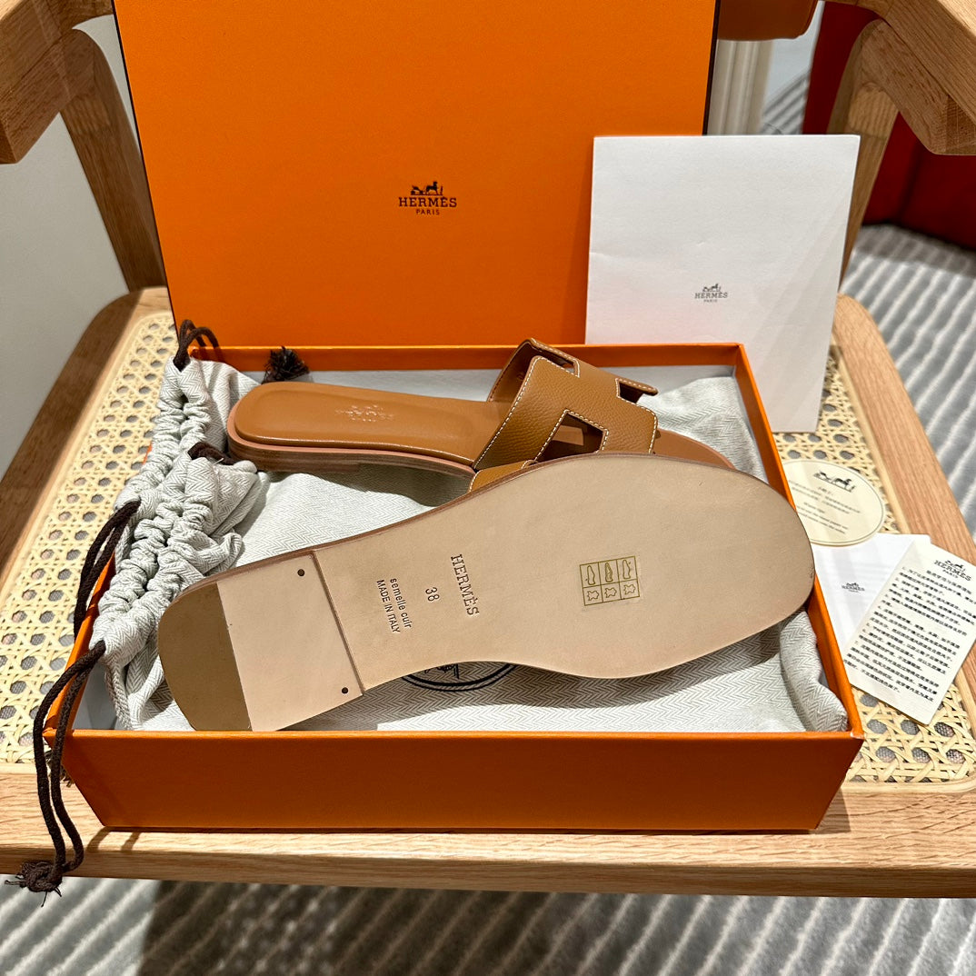 Sandália Hermès