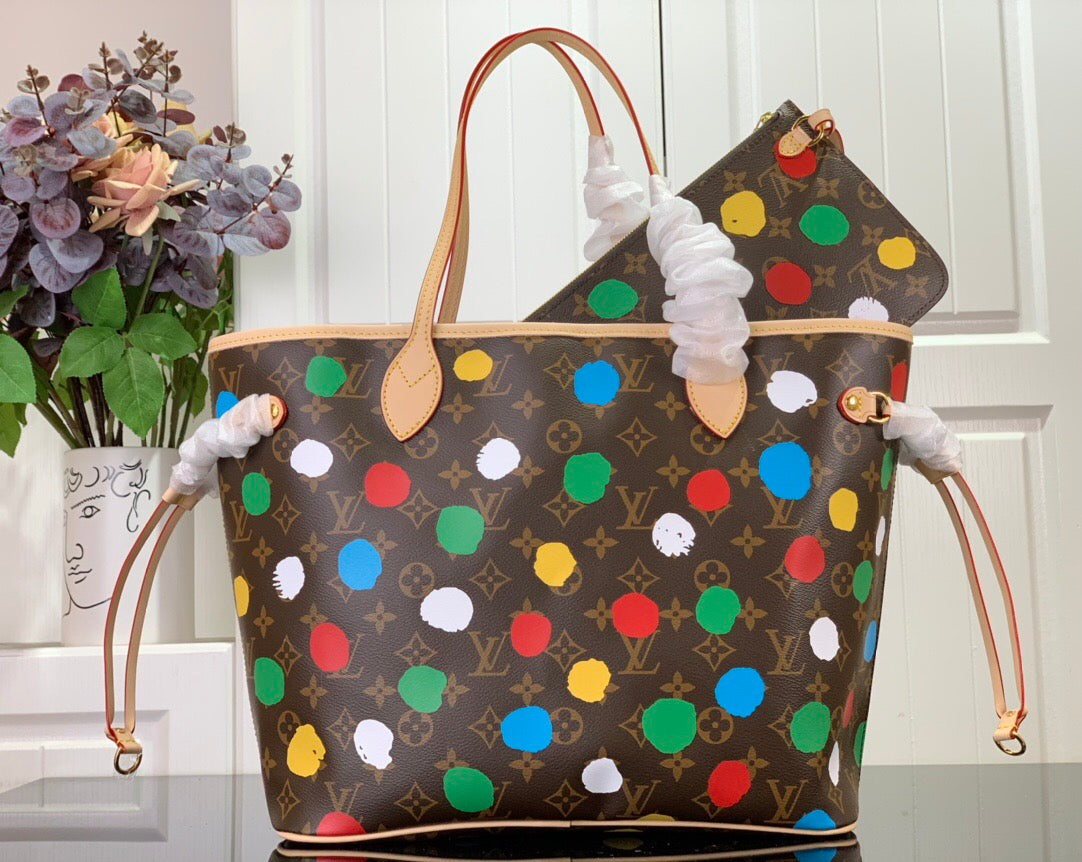 Bolsa Louis Vuitton x YK Neverfull MM