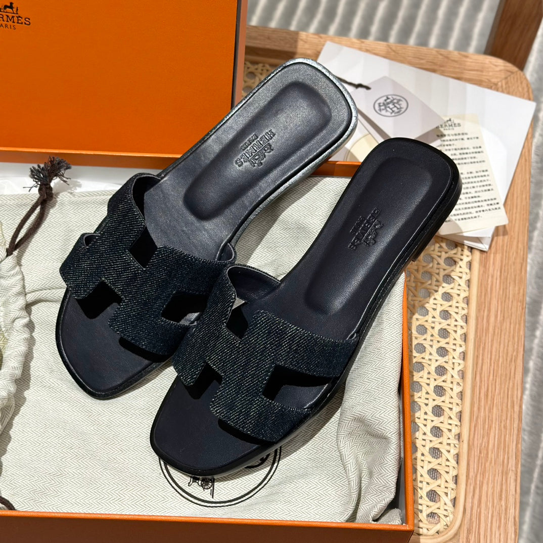Sandália Hermès