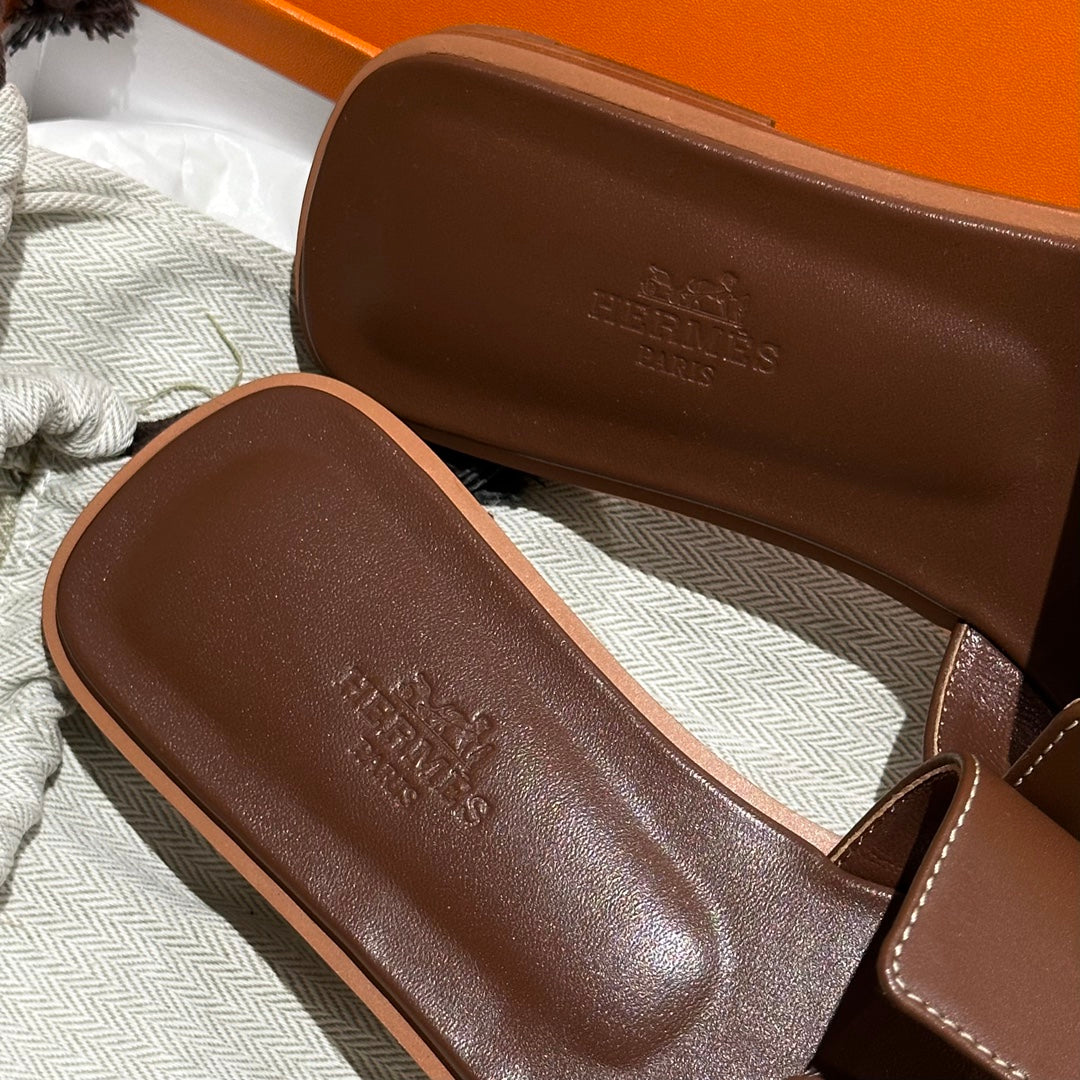 Sandália Hermès