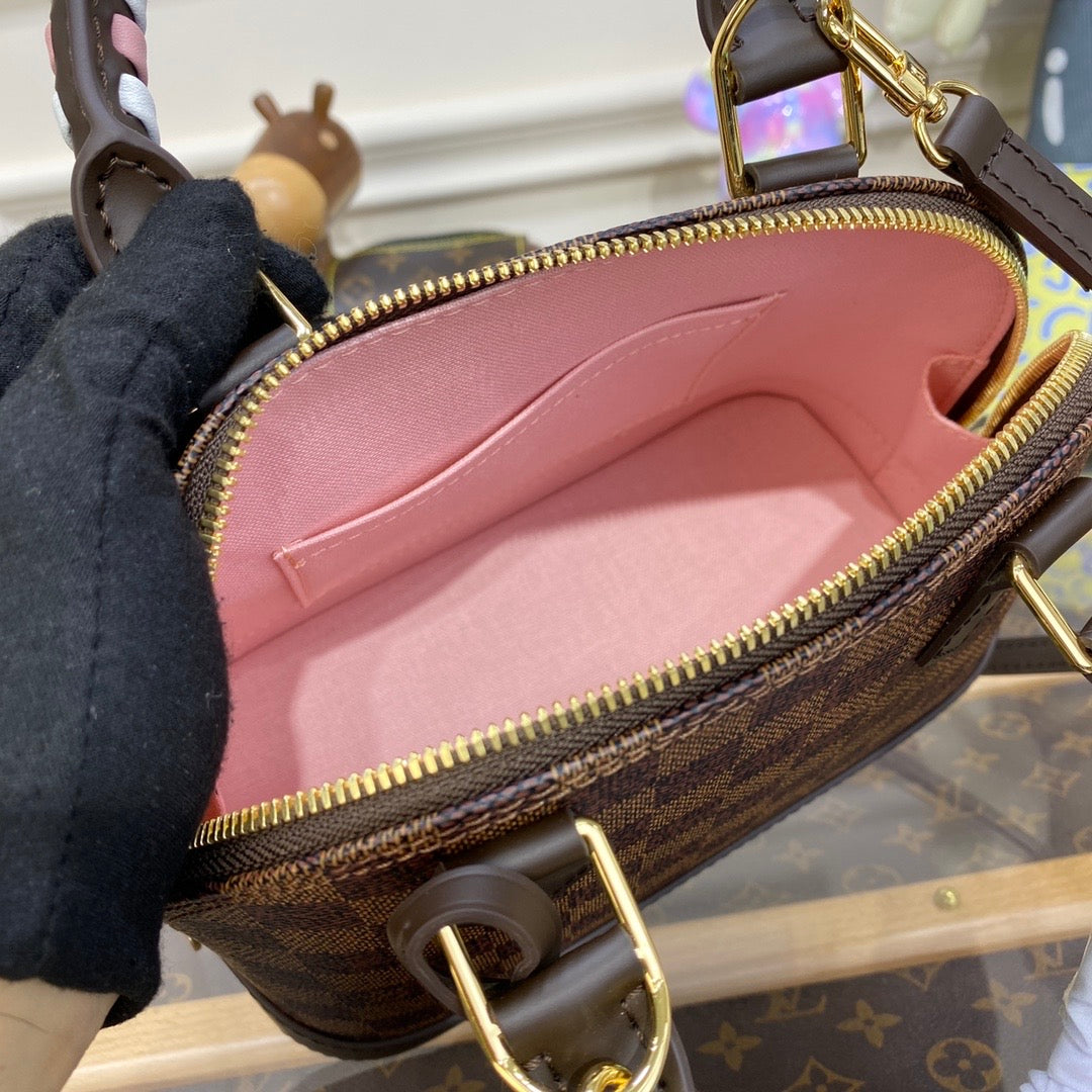 Bolsa Louis Vuitton Alma BB