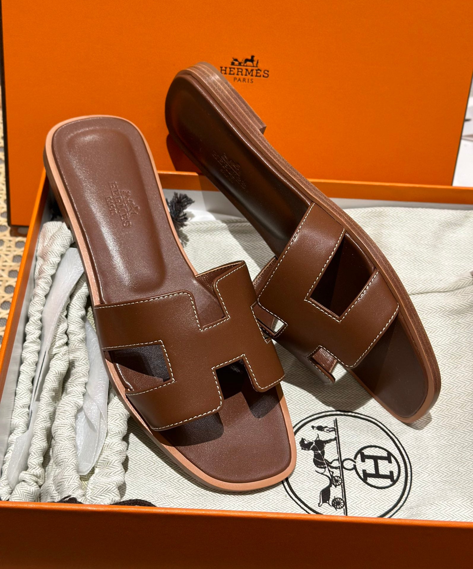 Sandália Hermès