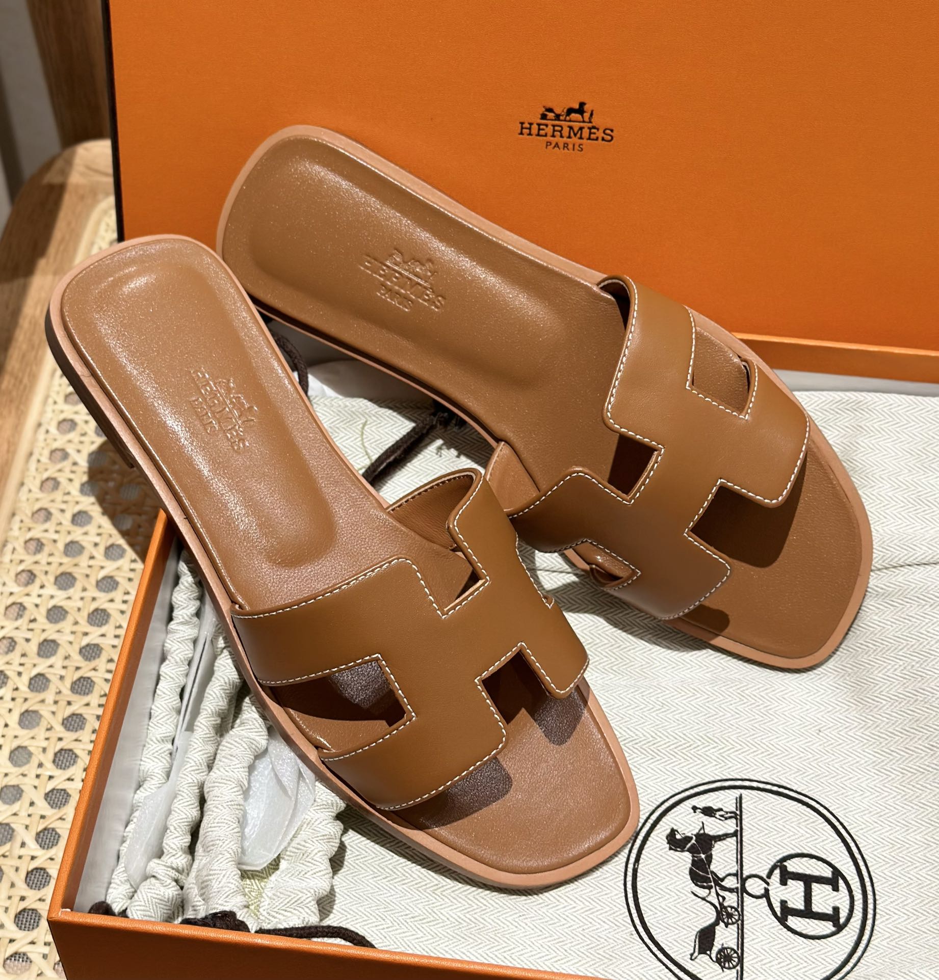 Sandália Hermès