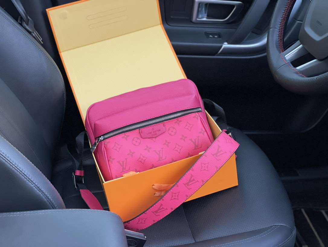 Bolsa Louis Vuitton Masculina