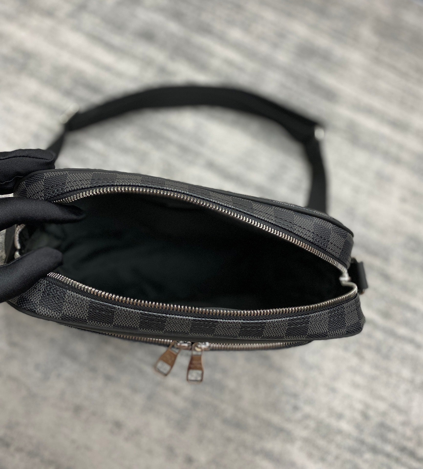 Bolsa Louis Vuitton Masculina
