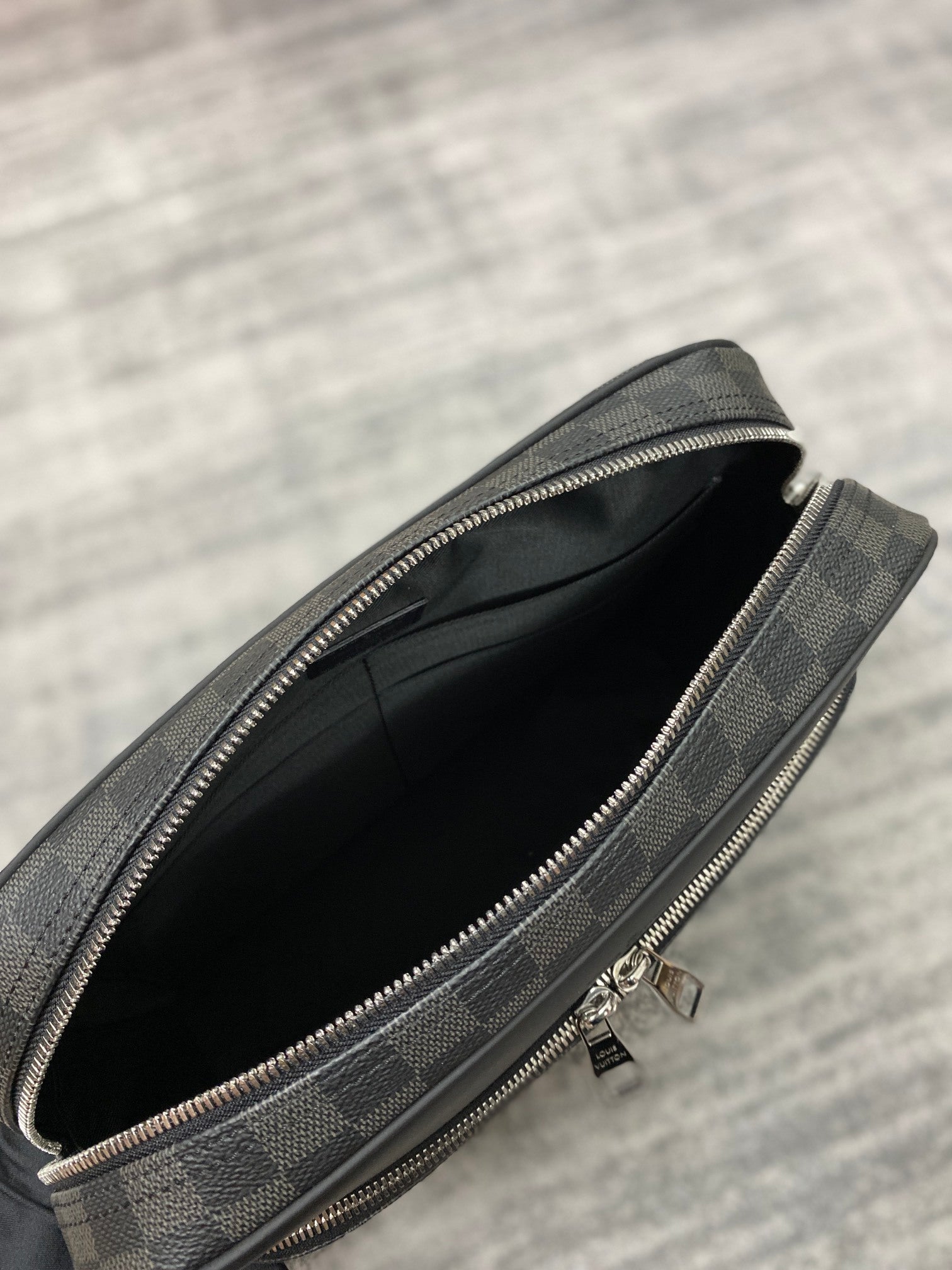 Bolsa Louis Vuitton Masculina