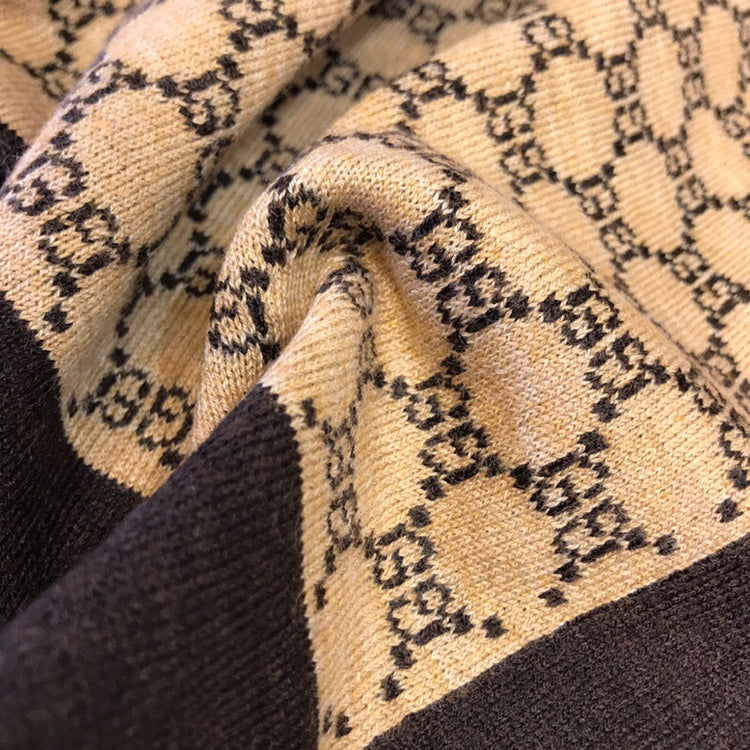 Lenço Gucci