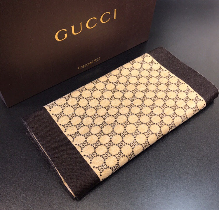 Lenço Gucci