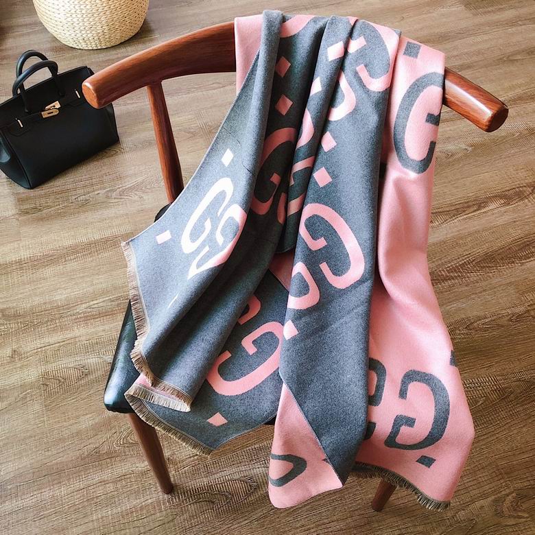 Lenço Gucci