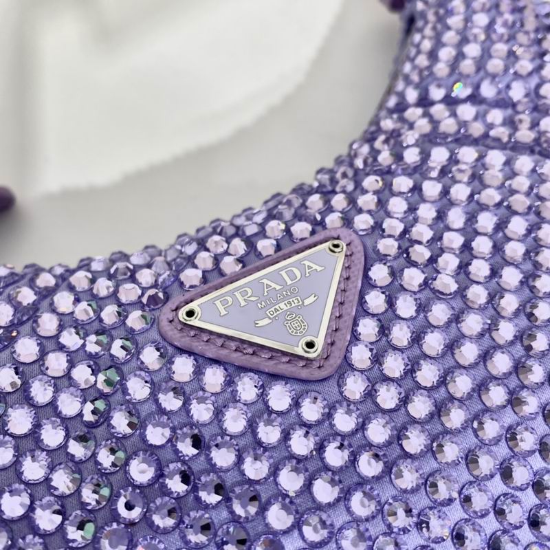 Bolsa Prada Re-Edition Duchesse