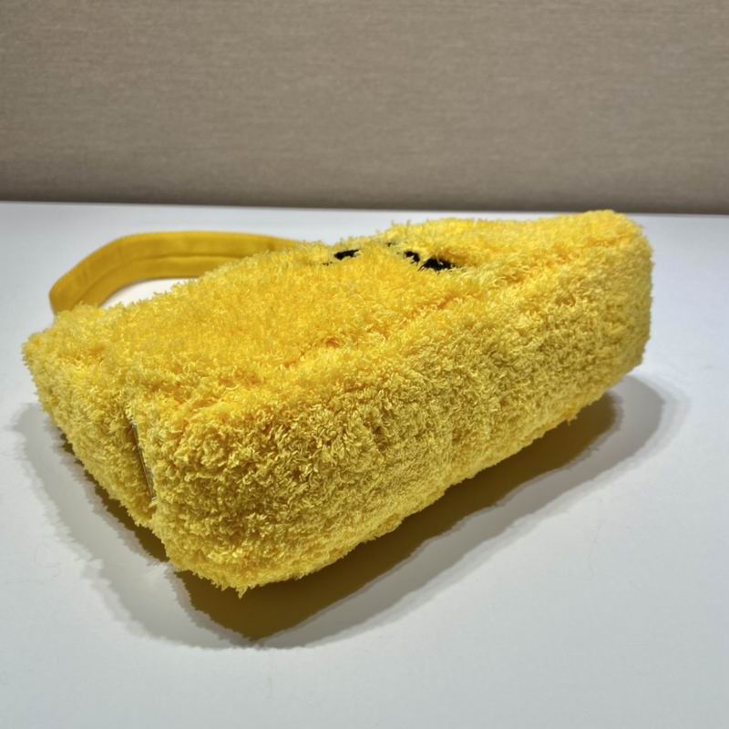 Bolsa Prada Re-Edition Hobo