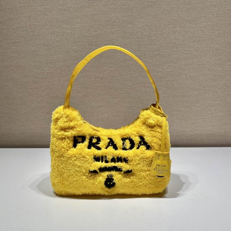 Bolsa Prada Re-Edition Hobo