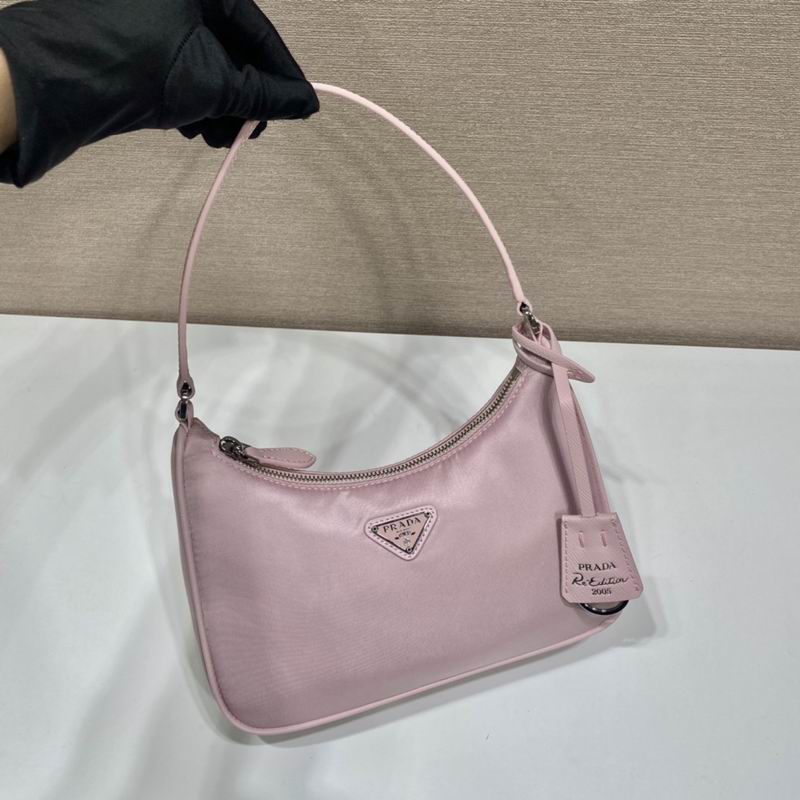 Bolsa Prada Hobo Re-Edition Re-Nylon