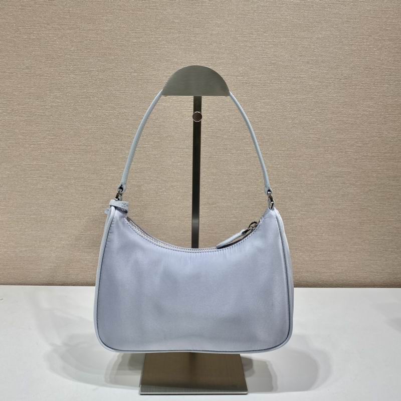 Bolsa Prada Hobo Re-Edition Re-Nylon