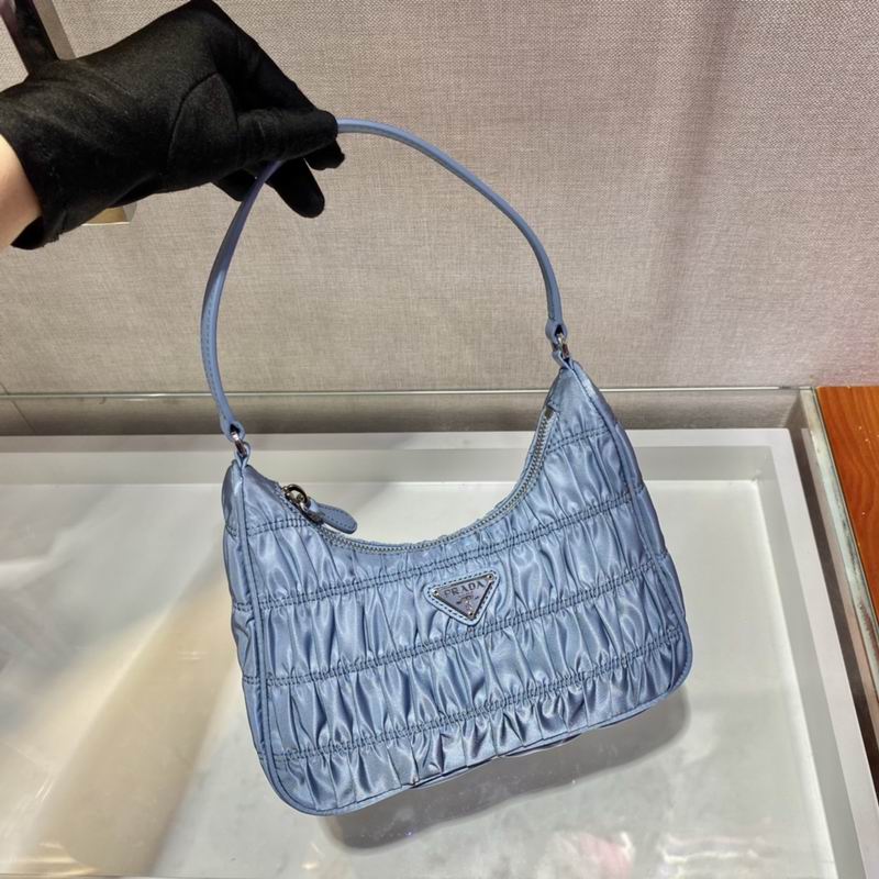 Bolsa Prada Hobo Re-Nylon