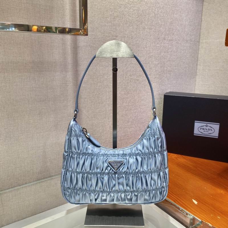 Bolsa Prada Hobo Re-Nylon