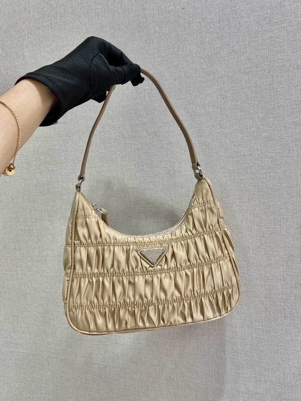 Bolsa Prada Hobo Re-Nylon