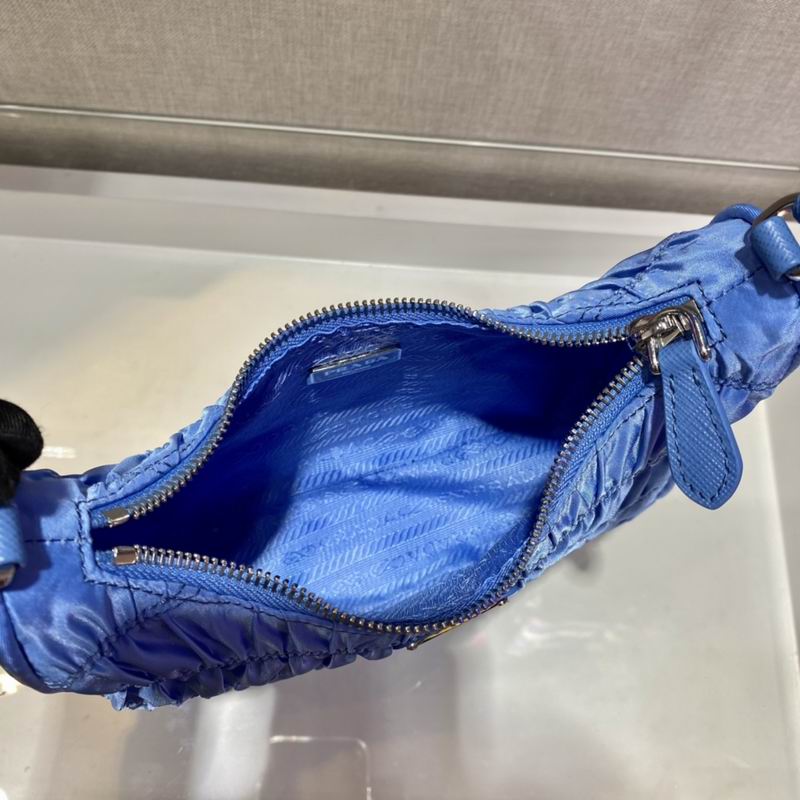 Bolsa Prada Hobo Re-Nylon