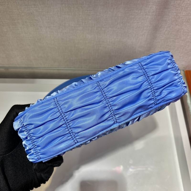 Bolsa Prada Hobo Re-Nylon