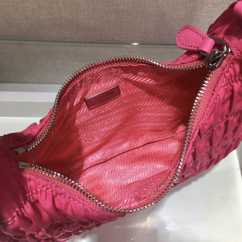 Bolsa Prada Hobo Re-Nylon