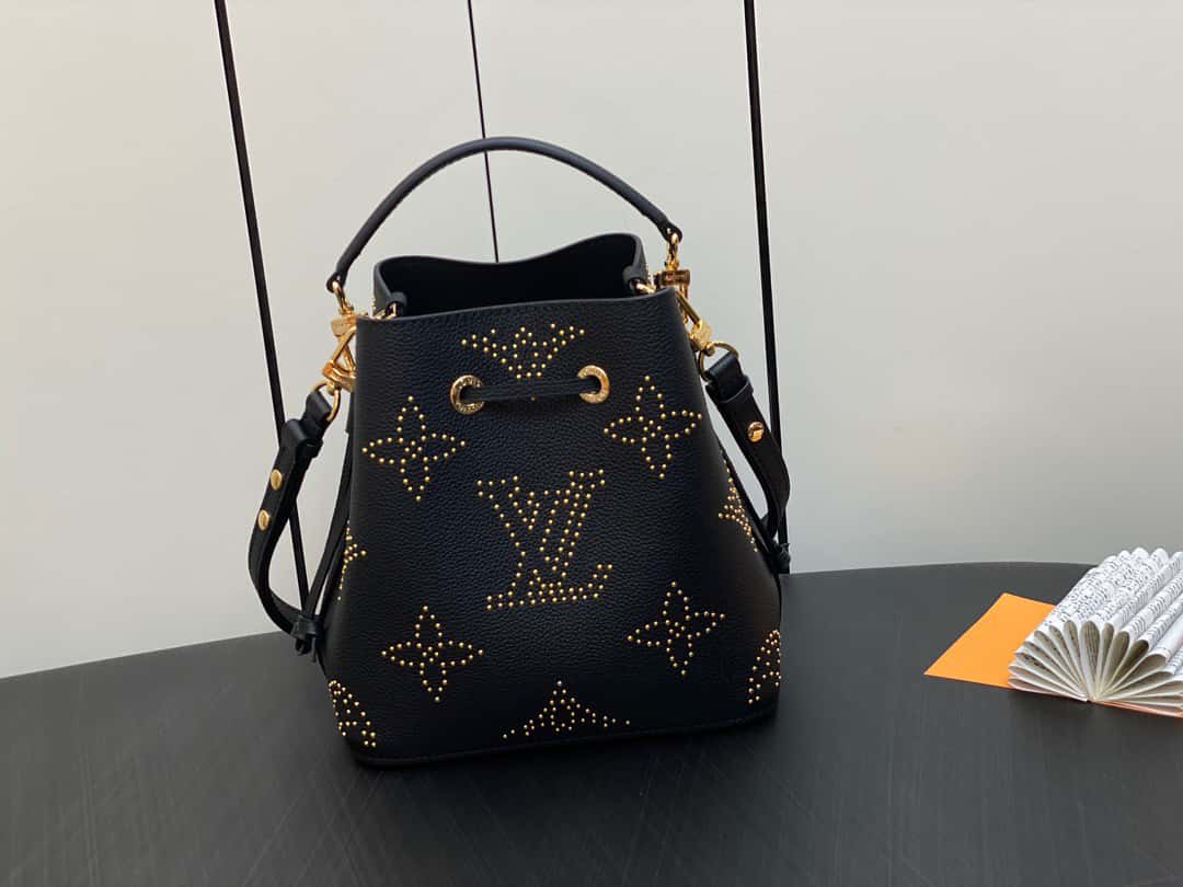 Bolsa Louis Vuitton NéoNoé BB