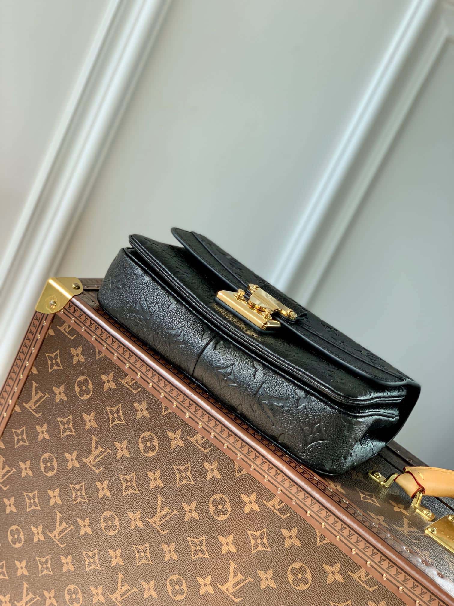 Bolsa Louis Vuitton Marceau