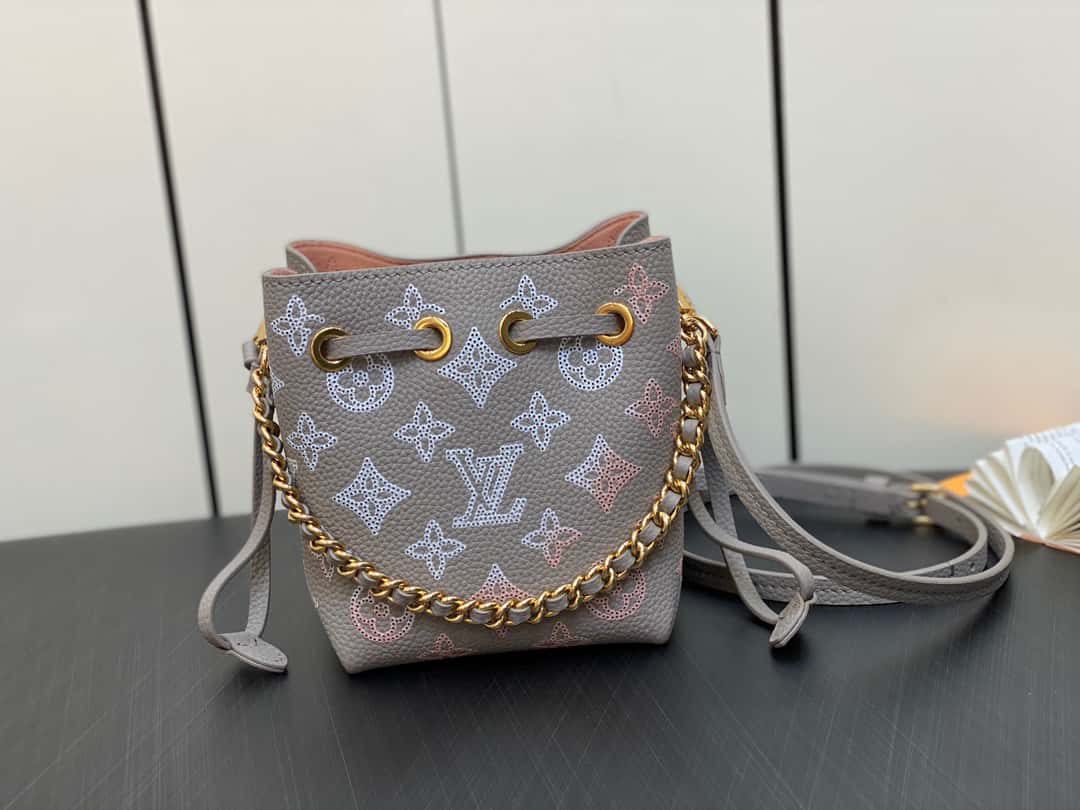 Bolsa Louis Vuitton  Pico Bella