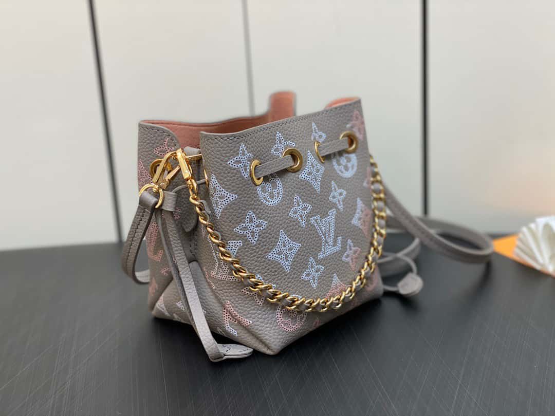 Bolsa Louis Vuitton  Pico Bella