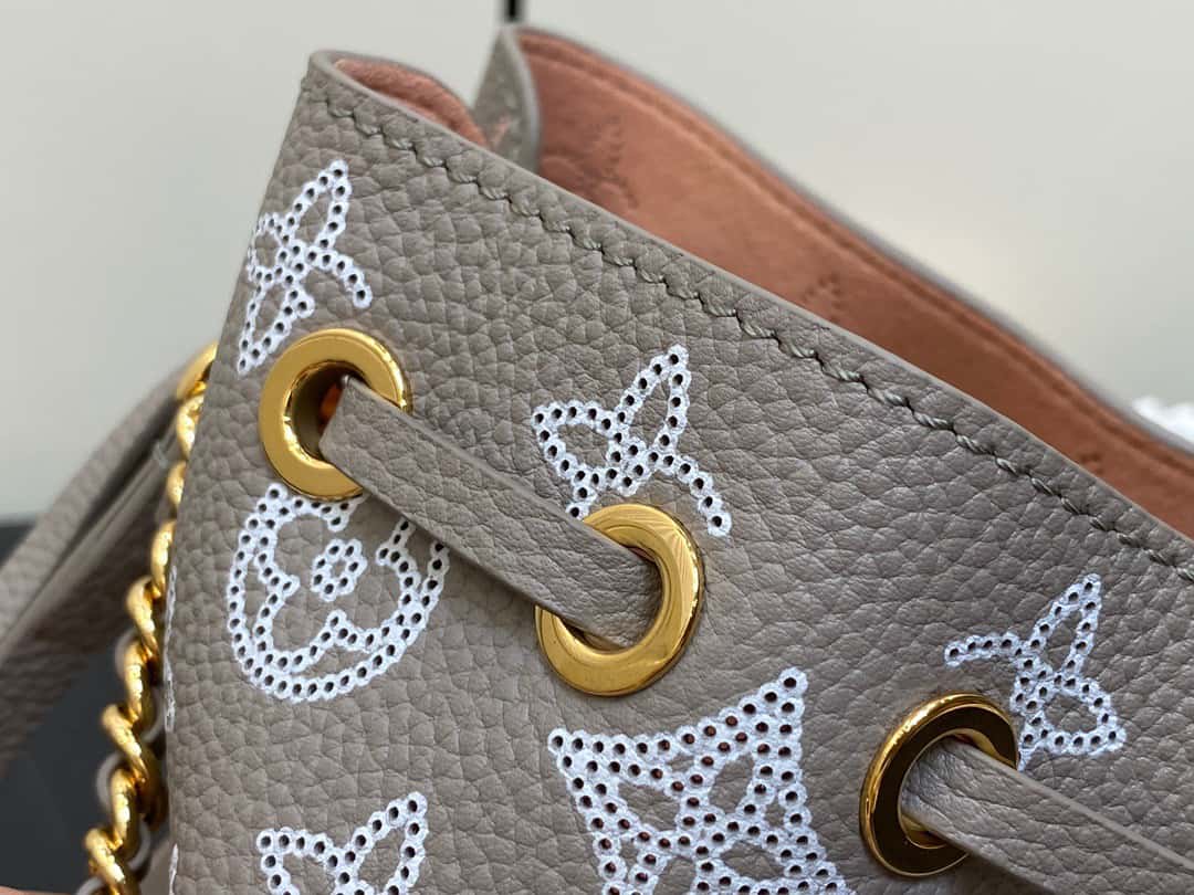 Bolsa Louis Vuitton  Pico Bella