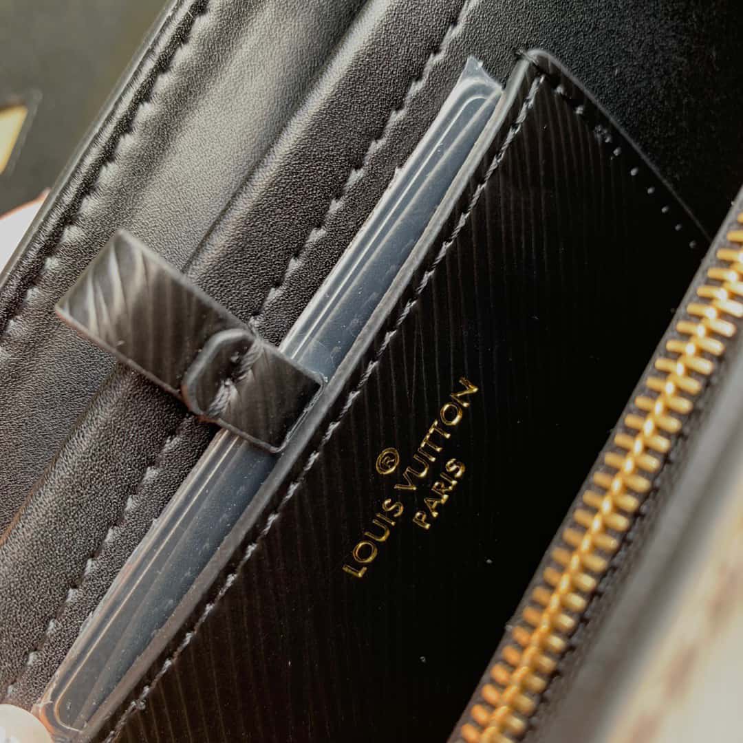 Bolsa Louis Vuitton Twist MM