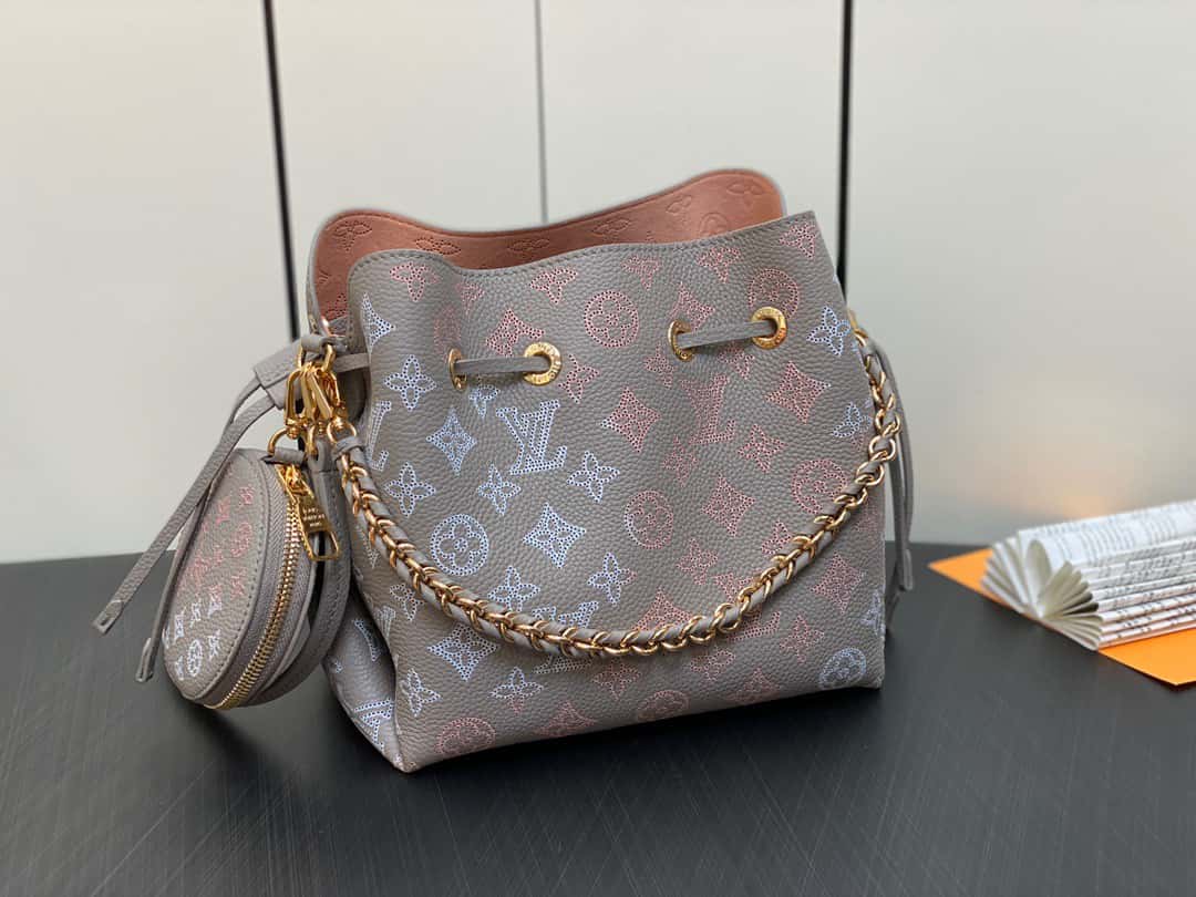 Bolsa Louis Vuitton Bella