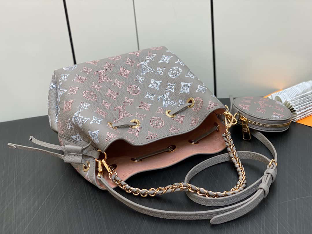 Bolsa Louis Vuitton Bella