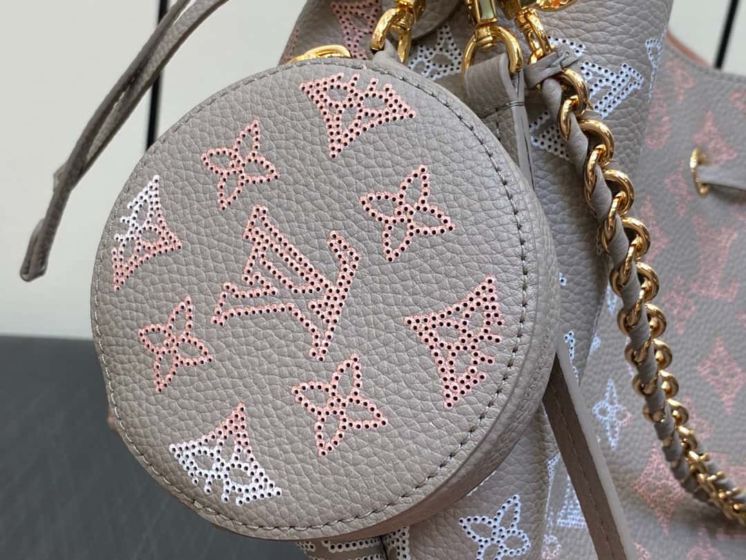 Bolsa Louis Vuitton Bella