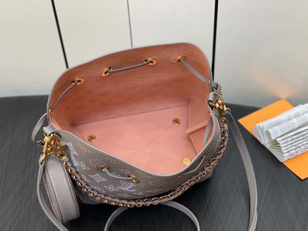 Bolsa Louis Vuitton Bella