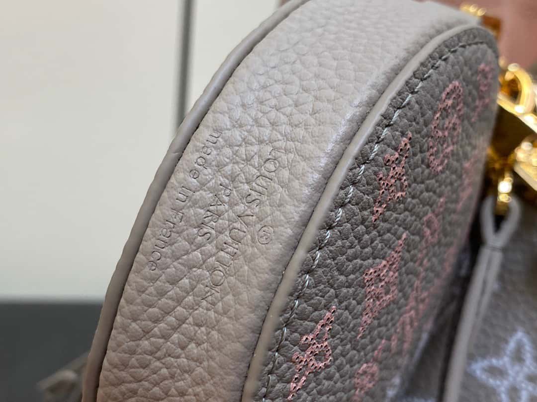 Bolsa Louis Vuitton Bella