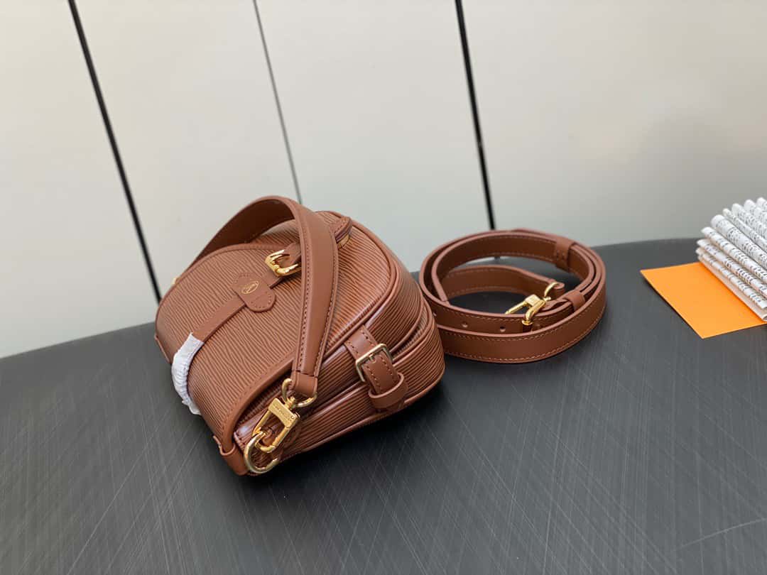 Bolsa Louis Vuitton Saumur BB