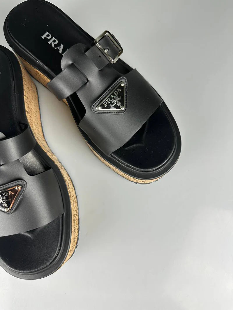 Sandalia Prada 37BR (Pronta Entrega)