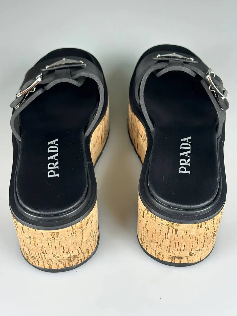 Sandalia Prada 37BR (Pronta Entrega)