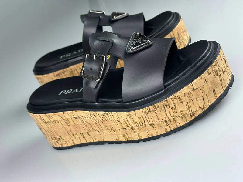 Sandalia Prada 37BR (Pronta Entrega)