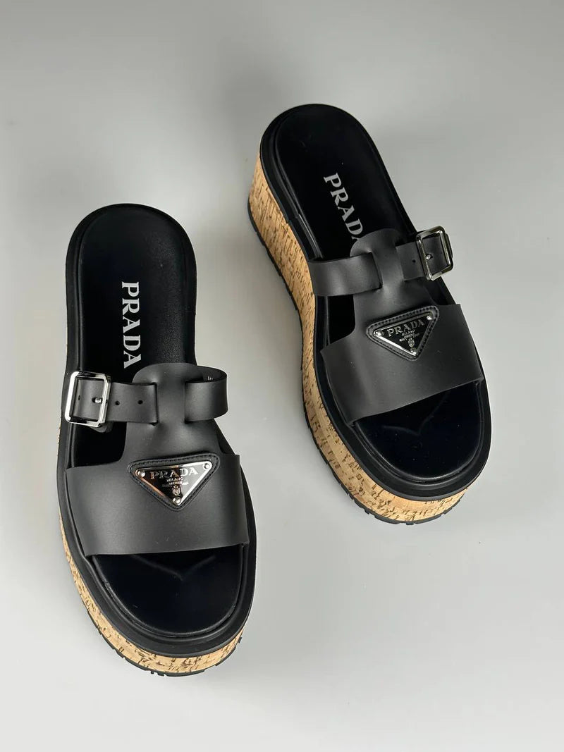 Sandalia Prada 37BR (Pronta Entrega)