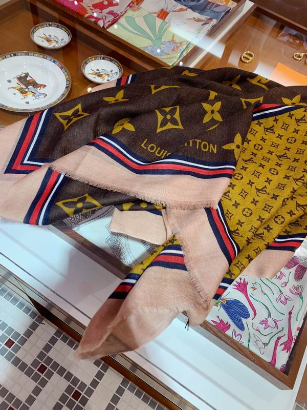 Lenço Louis Vuitton